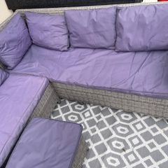 Corner sofa