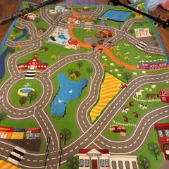 Play mat, road mat