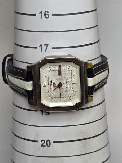 Seiko 5 men's watch