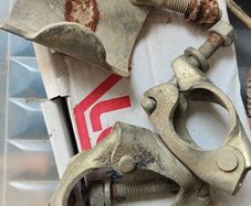 scaffolding clamps