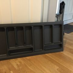 Cutlery drawer organiser