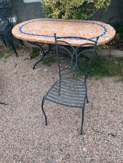 Patio table and 5 chairs