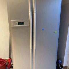 LG American Fridge Freezer (Silver)