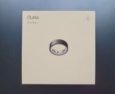 Oura Ring 4 Stealth Size 8 BNIB