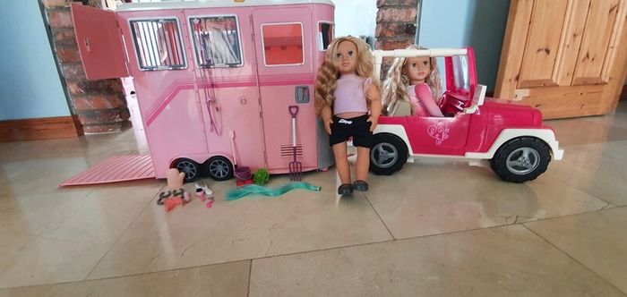 Our Generation Trailer, Horse, Jeep and dolls