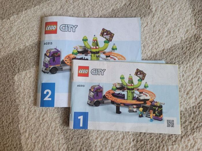 Original Lego City 60313 Space Ride Amusement Truck