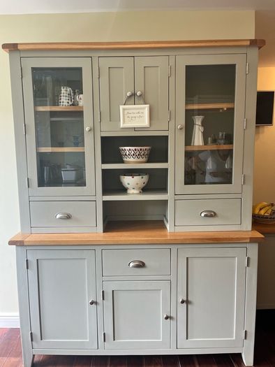 Strawbridge Dresser