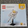 LEGO Creator 3 in 1 Astronaut Image 3