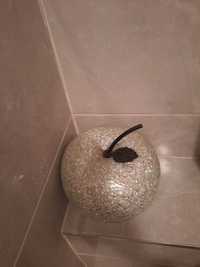 mirror mosaic apple decor