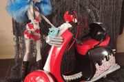 : Monster High Ghoulia Yelps &amp; Scooter Playset