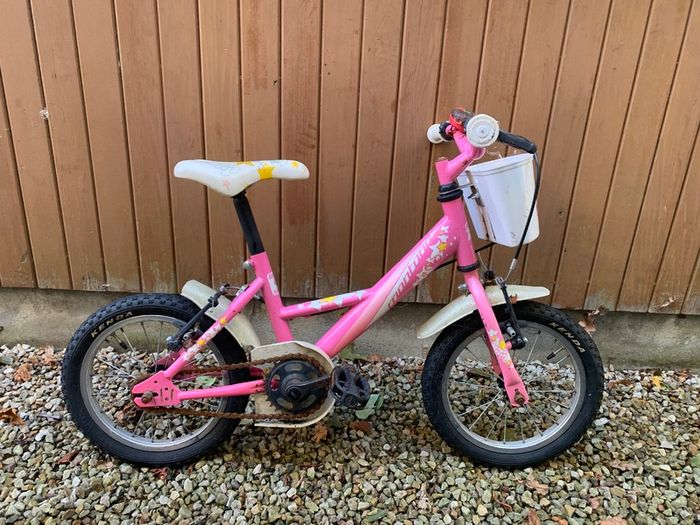 Free pink girls bicycle 16-inch wheels