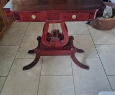 Lamp table