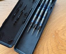 darts