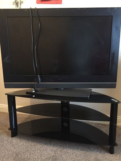Black glass tv stand