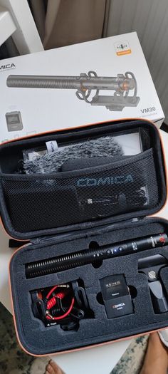 Comica VM30 2.4G Super Cardioid Condenser Wireless Shotgun Microphone