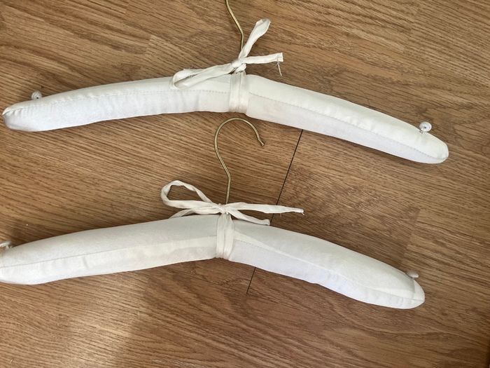 2 Padded Hangers