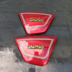 Suzuki Gn250 side cases