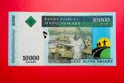 Madagascar  10000  ARIARY  2007 . Pick 92 ( Uncirculated )