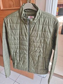 fjallraven puffer jacket