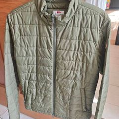fjallraven puffer jacket