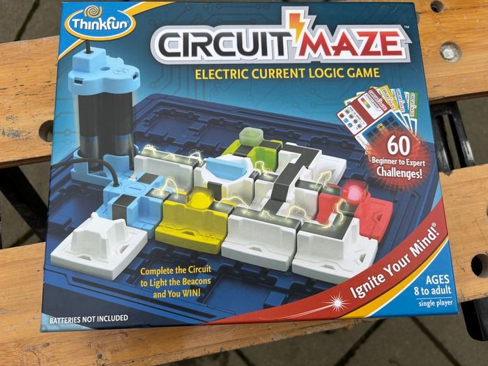 STEM toy: Circuit Maze Electronic Game, excellent condition