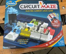 STEM toy: Circuit Maze Electronic Game, excellent condition