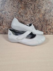 womens CLARKS FLEXLIGHT leather Shoes slip on velcro fastened mary jane style Size UK 6 D EU 39