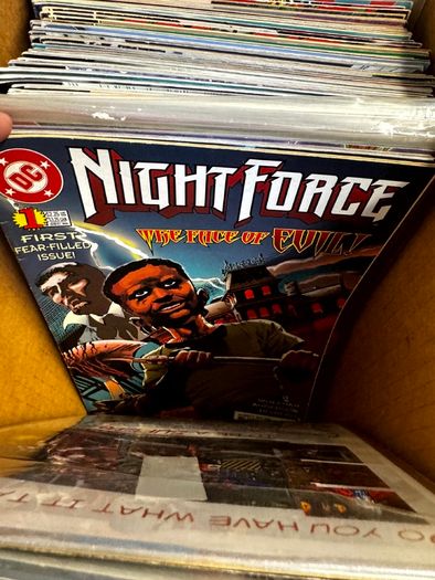 DC Long Comic Box w 250 comics for Sale (2)