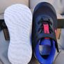 Unisex kid's runners NEW size UK 6.5 Image 3