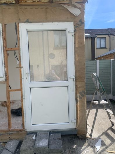 window & door