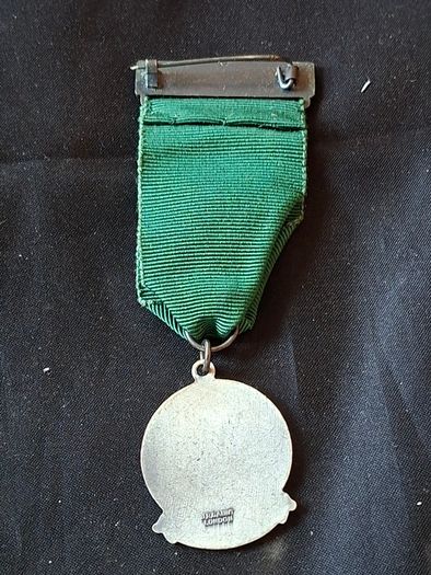 Old Masonic Medals, Girls Promise Badge, Boys' Brigade, service pins etc. sold as a lot,  Postage Available or collection