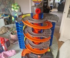 hot wheels garage