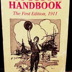 Boy Scouts Handbook. The First Edition, 1911.