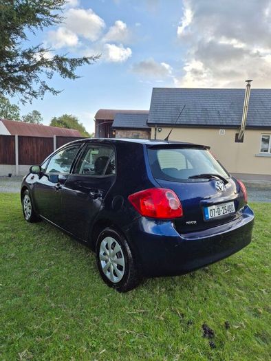 2007 Toyota Auris