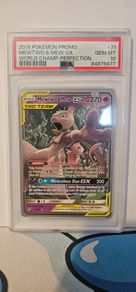 Pokemon MewTwo & Mew 2019 Psa 10