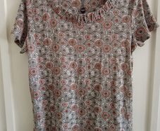 Maine Debenhams New England cotton top UK size 16 new with tags in excellent condition with no issues see last two photos for exact measurements FREE STANDARD POSTAGE INCLUDED
