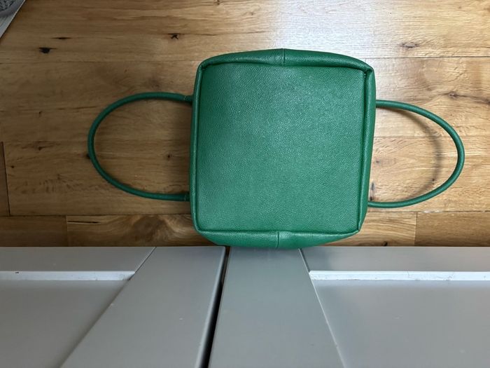 Dericci Leather Shoulder Bag