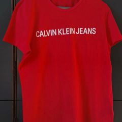 Calvin Klein Tshirt