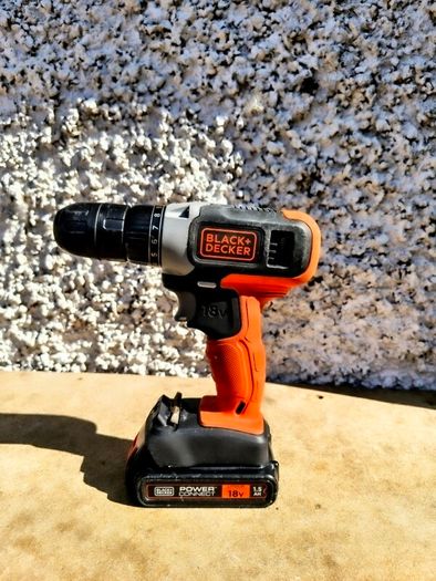 Black+Decker 18V Cordless Drill. Complete Tool & Polishing Set