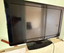 32" Phillips Tv