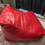 Preloved happy pig beanbag Image 3
