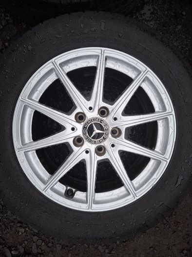 16" Genuine Mercedes Alloys with tyres