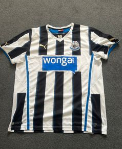 Newcastle United 2013/14 home jersey