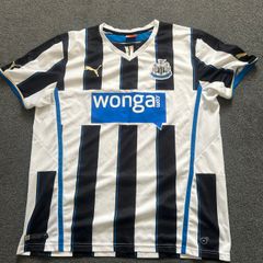 Newcastle United 2013/14 home jersey