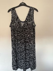 M&S top
