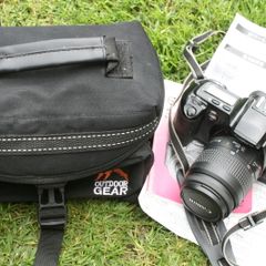Canon EOS-3000 35mm SLR Film Camera
