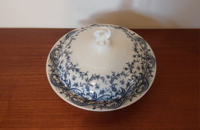 Fabulous Antique Blue and White Lidded Muffin Dish by Royal Worcester in a Beautiful Acanthus Leaf Pattern, Dated 1901, See Condition Report