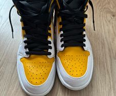 Nike Air Jordan 1