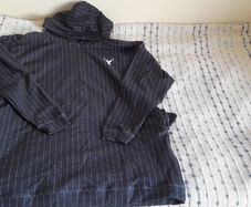 hoodie with interesting print size 2xl new