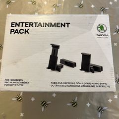 Skoda headrest tablet/ipad holder
